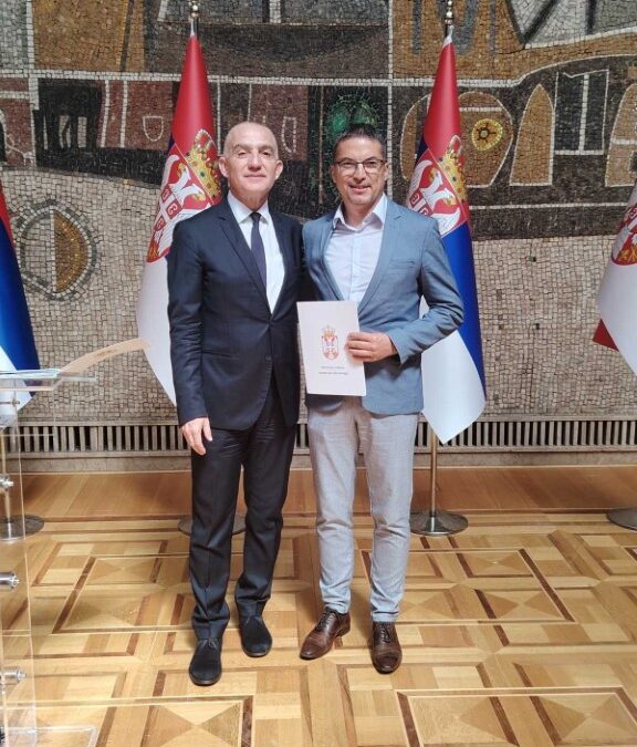 УРУЧЕНИ УГОВОРИ ЗА ДОДЕЛУ СРЕДСТАВА ИЗ ОПОРТУНИТЕТА