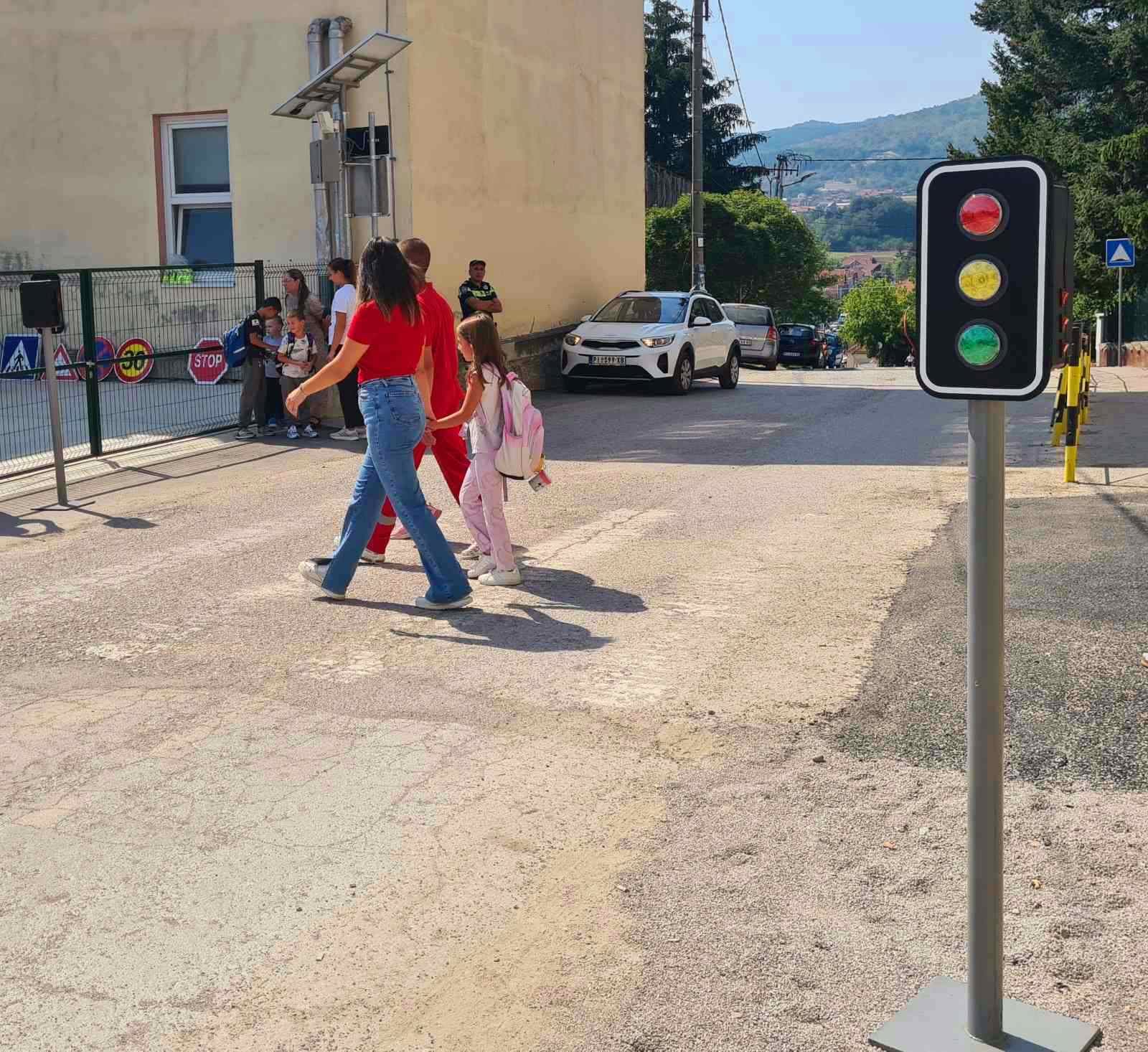 АКЦИЈА "БЕЗБЕДНОСТ ДЕЦЕ У САОБРАЋАЈУ" 9 БЕЗБЕДНОСТ ДЕЦЕ У САОБРАЋАЈУ 9
