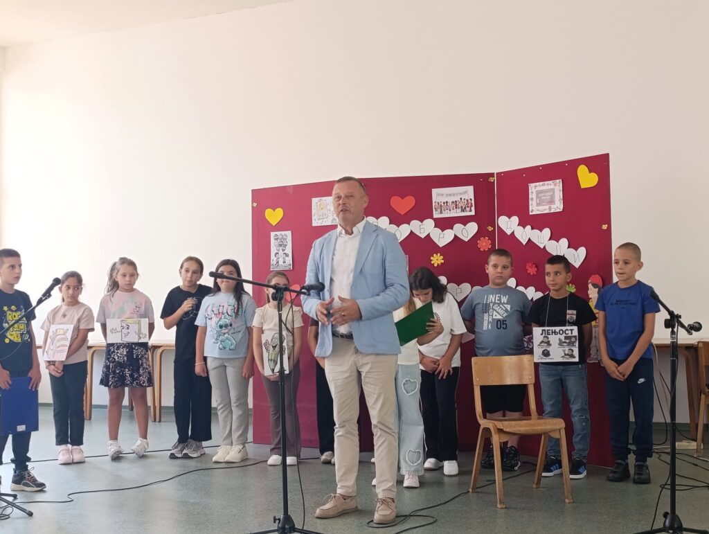 ПОЧЕТАК НОВЕ ШКОЛСКЕ ГОДИНЕ, УЗ СВЕЧАНИ ПРИЈЕМ ПРВАКА 6 ПОЧЕТАК НОВЕ ШКОЛСКЕ ГОДИНЕ 5